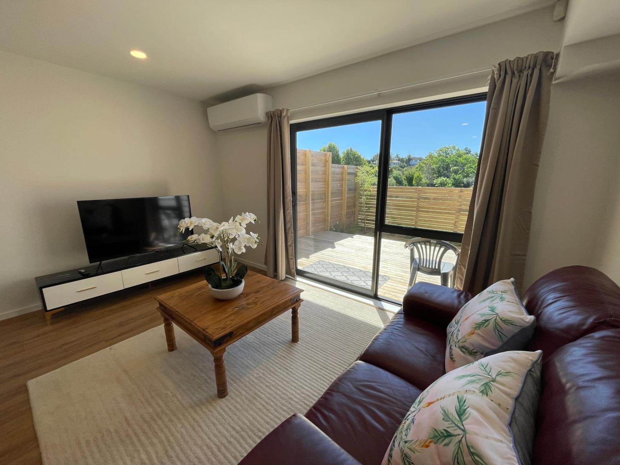 Modern Home By The Reserve Auckland Buitenkant foto